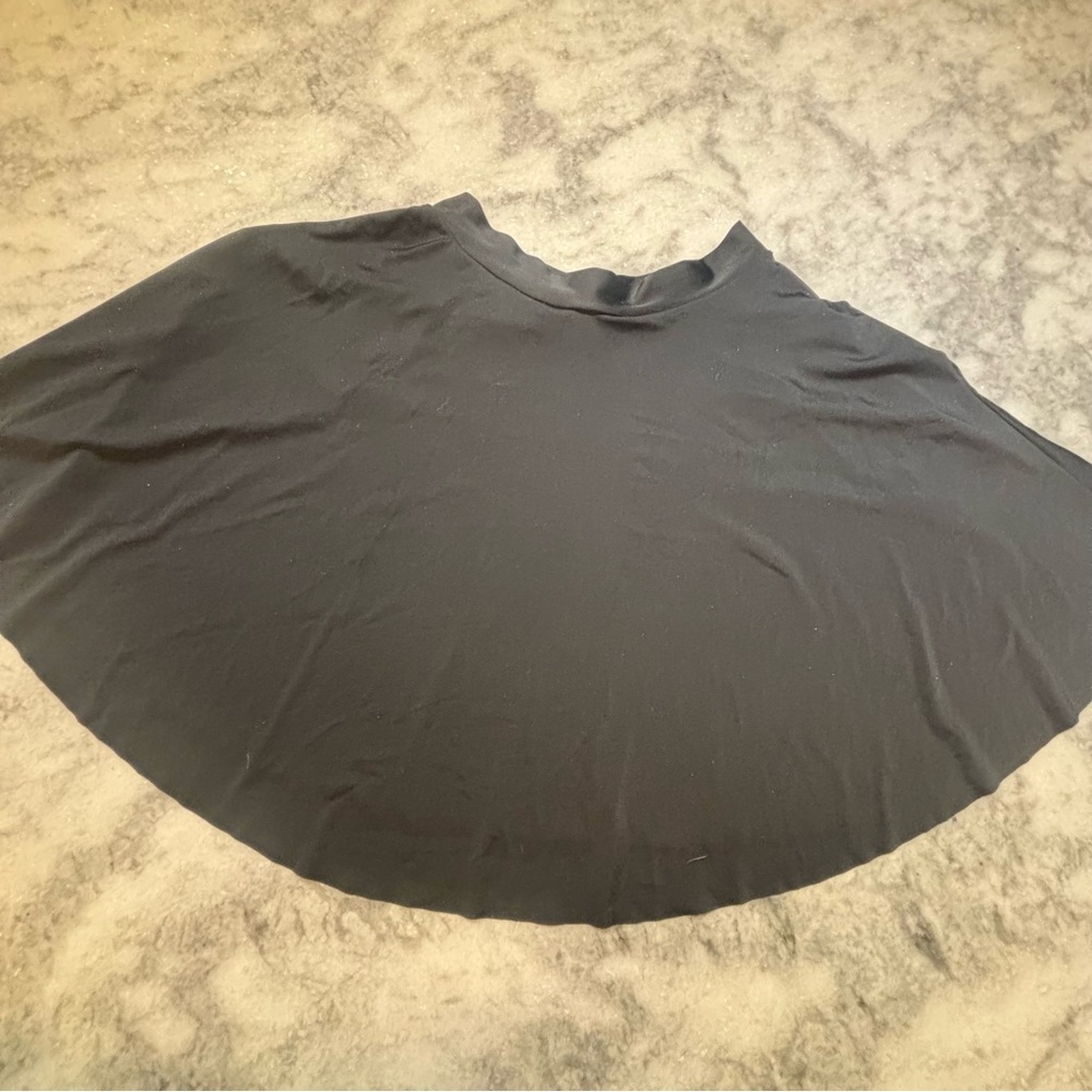 awesome pocket skater skirt 🖤 - Picture 4 of 4